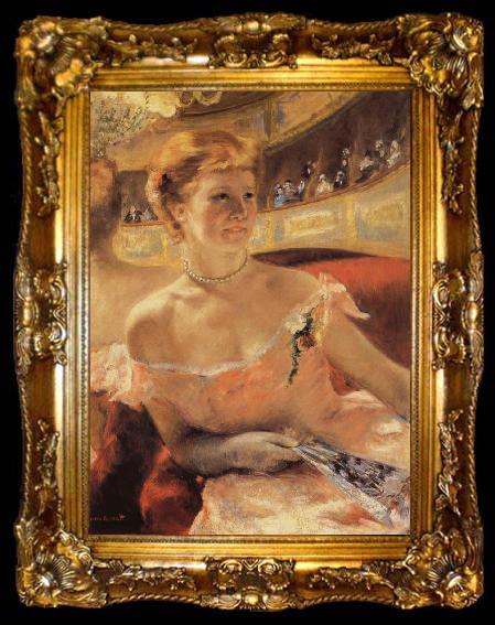 framed  Mary Cassatt Woman with a Pearl Necklace in a Loge for an impressionist exhibition in 1879, ta009-2